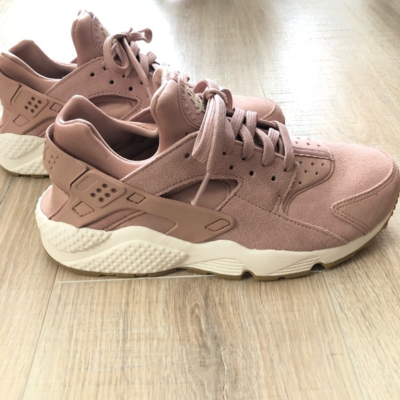 Nike Women’s Air Huarache Run SD pink shoes - Picture 4 of 7